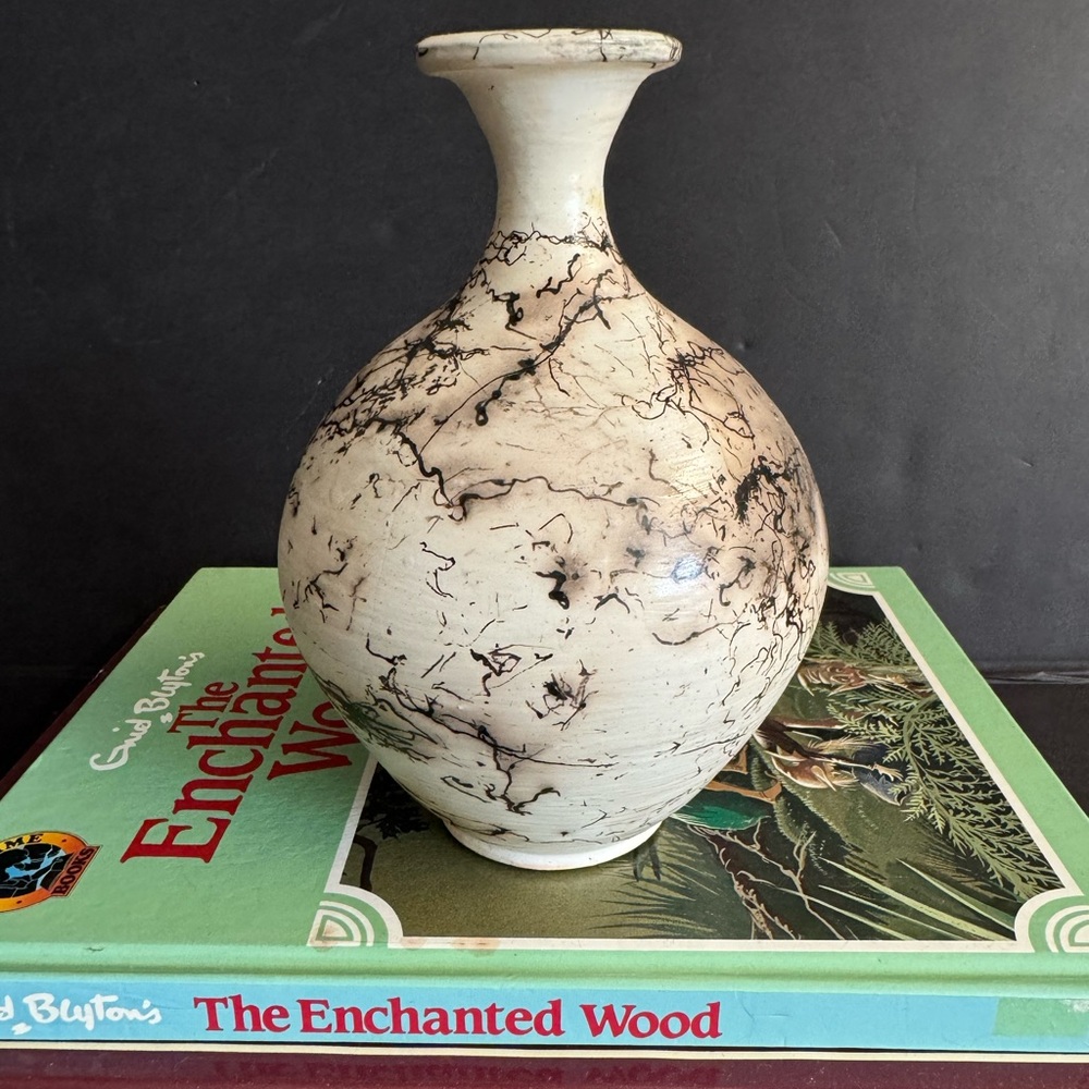 Vintage Signed raku horsehair black and white pottery vase with gorgeous shape.